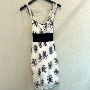 Trixxi Botique mini dress size M